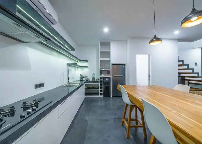 Loft Ludo 10 - Minimalist 1-bdr Luxury Loft In Great Location! Canggu